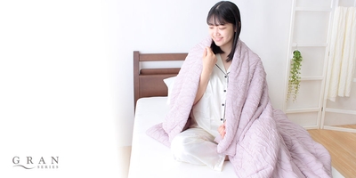 モデル:鈴木志歩(Shiho Suzuki)