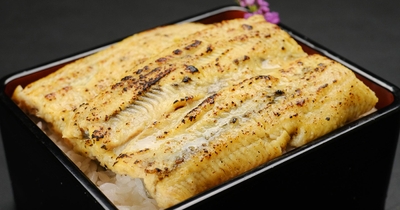 ご馳走、うなみそ重