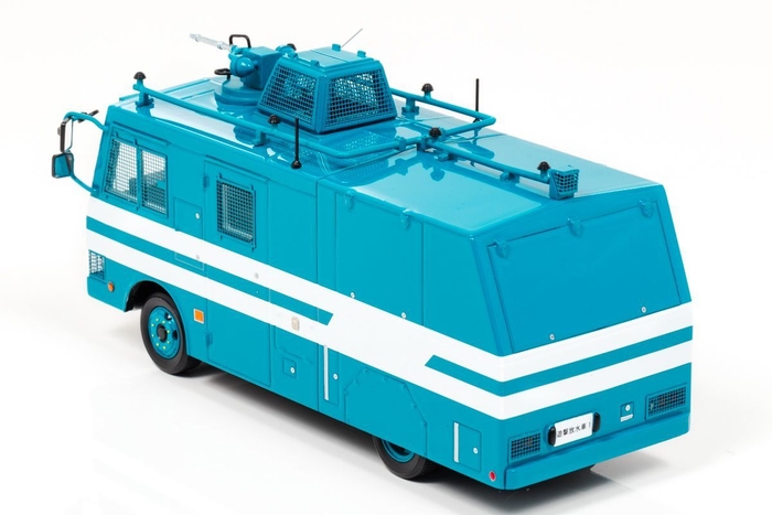 機動隊遊撃放水車両：左後
