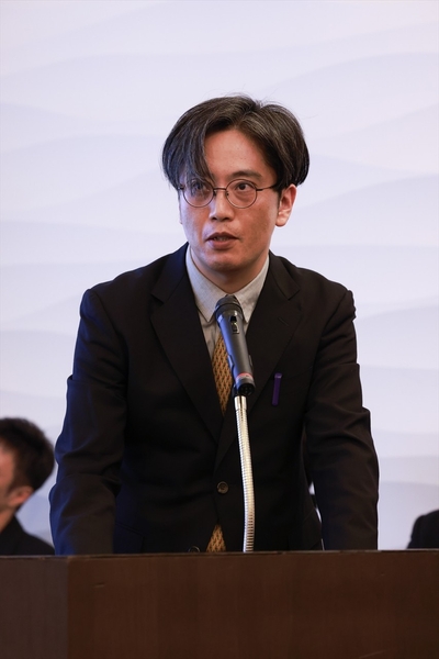 編成部長　井上晴之介