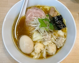 【一年越しの再開】中華そばとワンタン麺のお店「麺や穂ころび」が本郷三丁目に実店舗オープン！