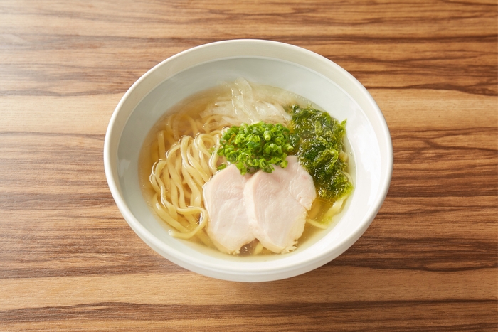 銀の煮干し麺(塩)　税込 800円