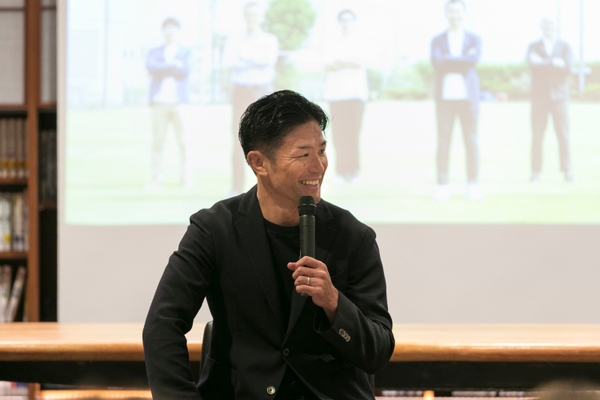 自身の“学び直し”の経験を語る専務理事の廣瀬