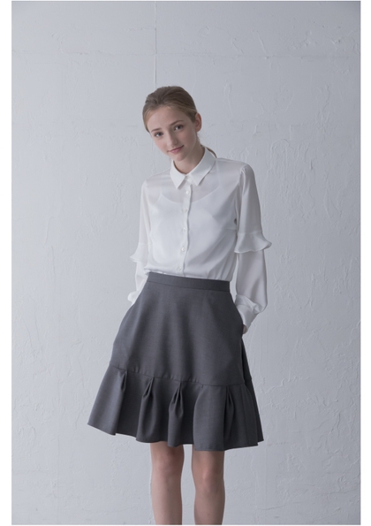 Frill shirt・Unfold skirt /￥35&#44;000/￥40&#44;000