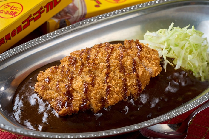 なんと、金沢カレーブームの火付け役「ゴーゴ-カレー」が登場!濃厚なカレールーにカツや千切りキャベツをお好みでトッピングして、豪快にお楽しみください。(ながやま提供メニュー)