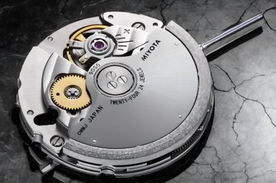Movement : MIYOTA PREMIUM AUTOMATIC Cal. 90S5