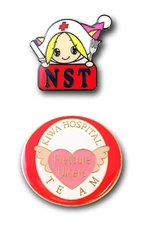 ◆PINS FACTORY（ピンズファクトリー）◆　ピンズ実例No.616医療法人南労会紀和病院　紀和ブレスト（乳腺）センター　様　「チームNST・褥瘡チーム」★チーム医療の象徴としてスタッフがオリジナルバッジを着用