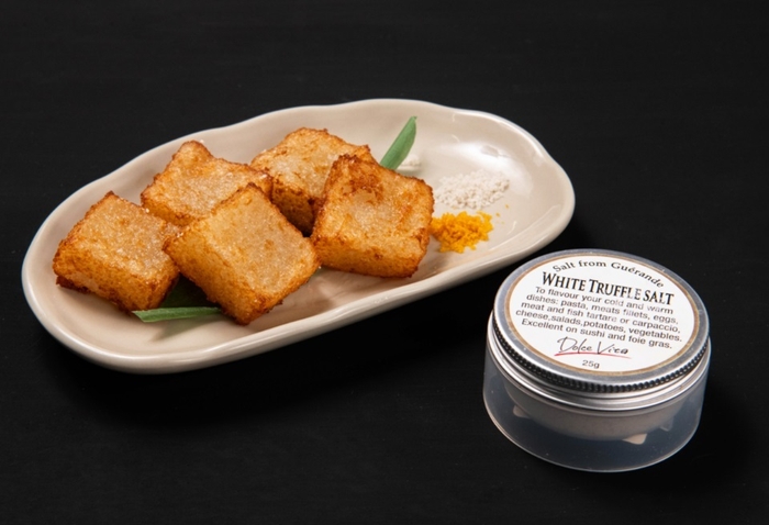 大根餅~からすみ~ 白トリュフソルト使用