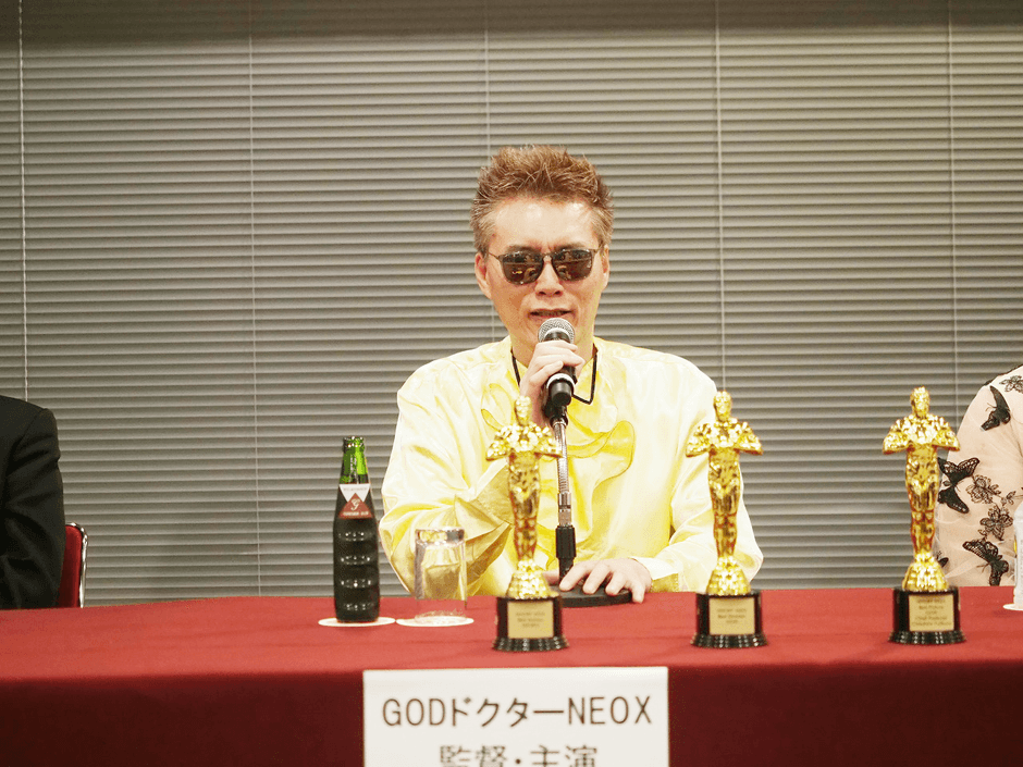 GOD（監督・主演）