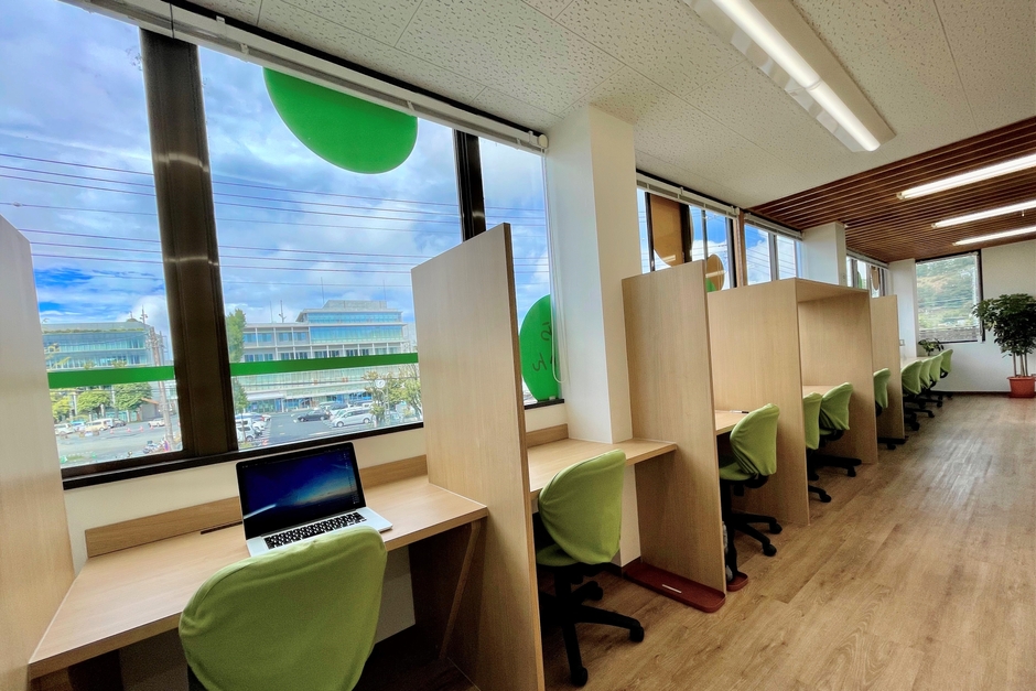 2階 カウンター