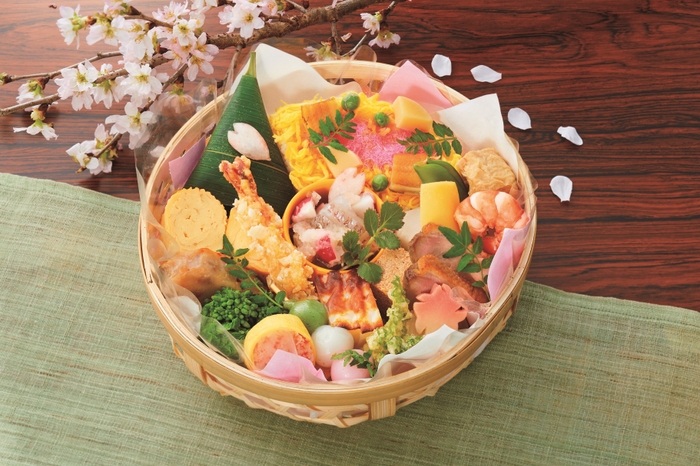 <茶懐石 三友居>竹籠弁当~花見ver.~