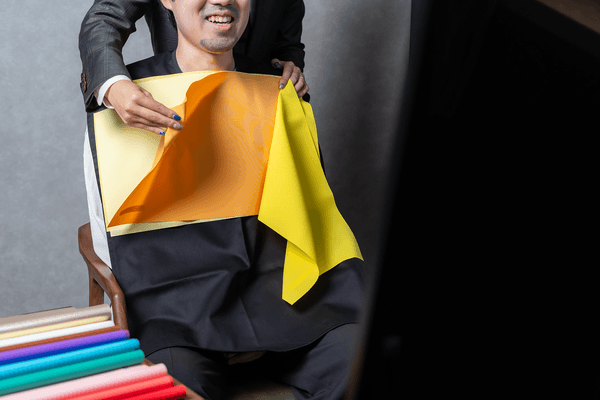 A. tailor（エーステーラー）_パーソナルカラー診断の様子