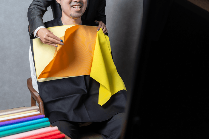 A. tailor（エーステーラー）_パーソナルカラー診断の様子