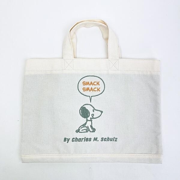 スヌーピーのバッグ