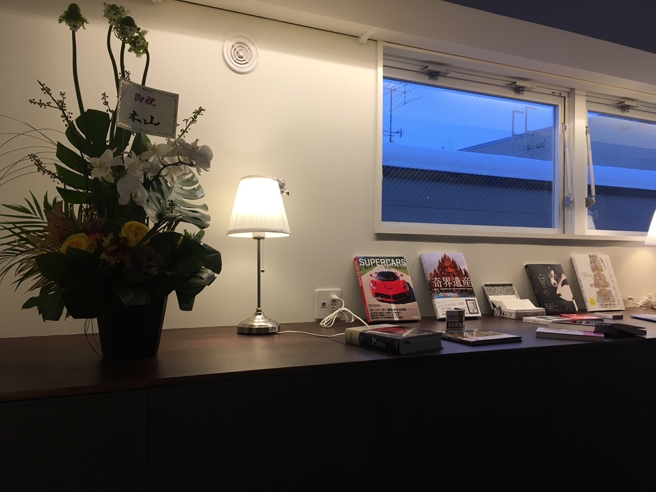 お客様用ラウンジ 2