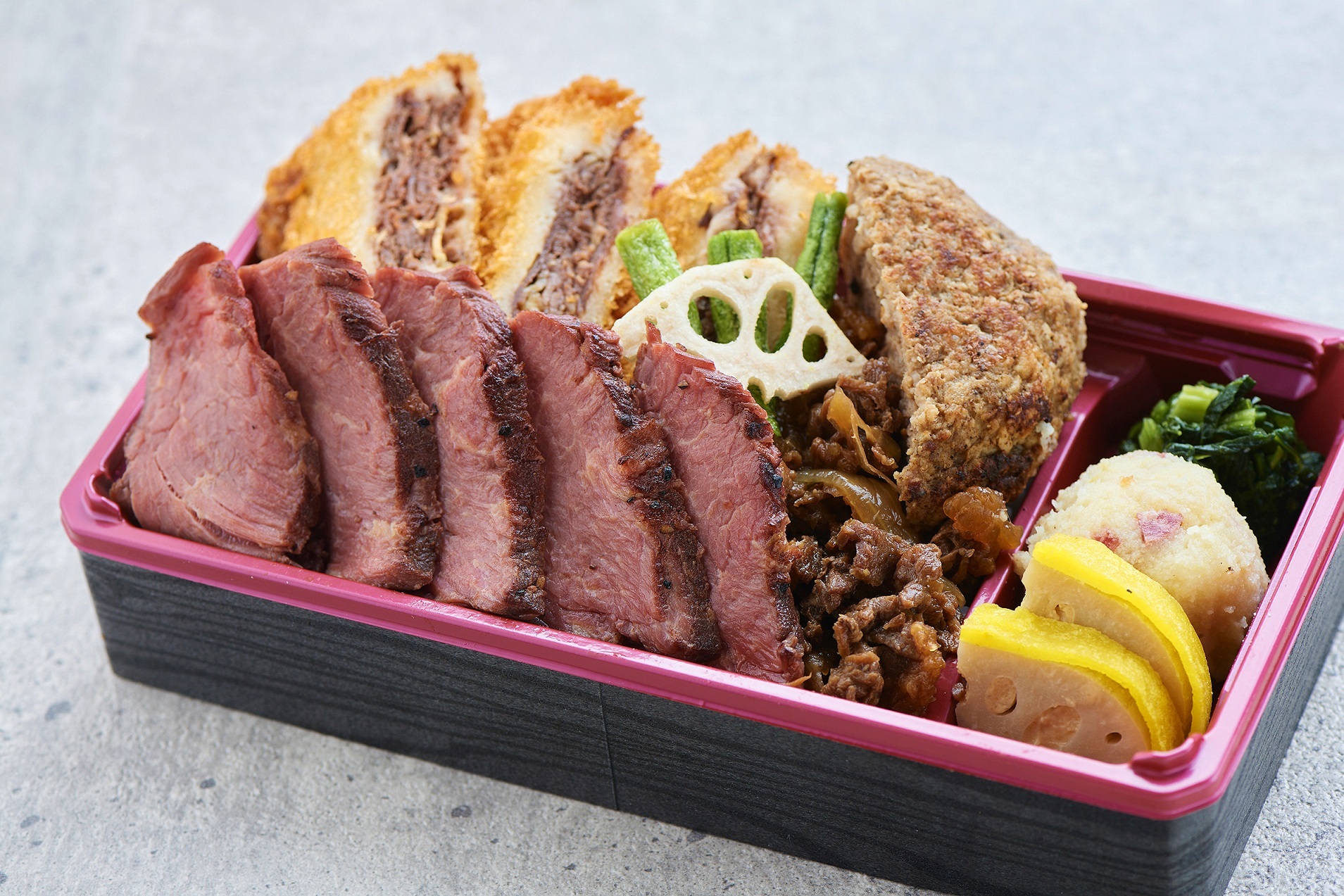 【馬肉料理 饗応はしもと】