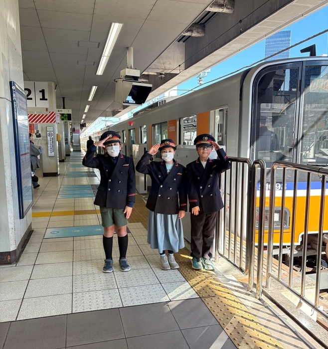 【東武鉄道】東武東上線 池袋駅 1日駅長体験福袋　イメージ　※トリミング不可