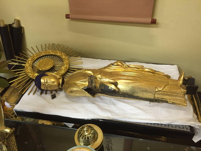 震災後のご本尊(阿弥陀如来)