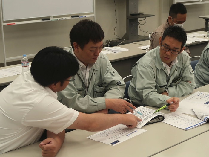 各自が当事者意識をもち、緊迫感に満ちた訓練が行われた