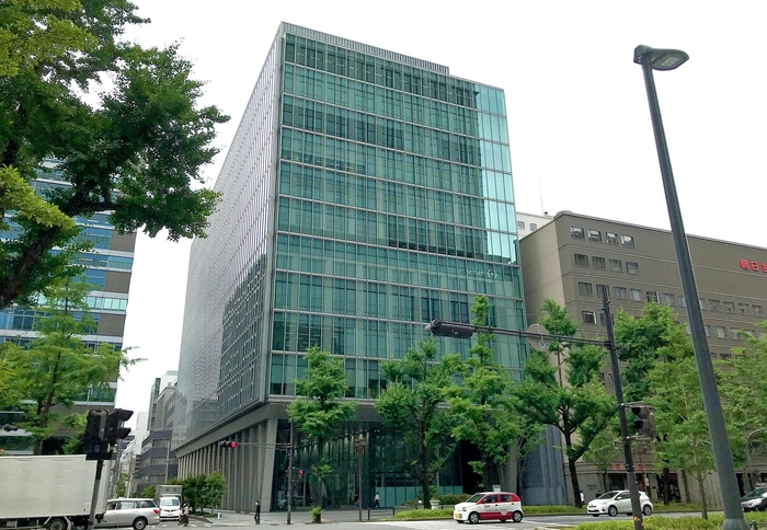 明治安田生命大阪御堂筋ビル