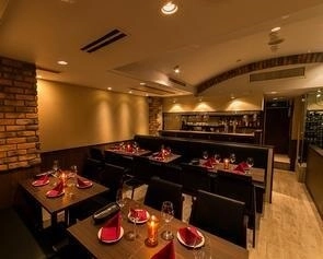 1960年代をモダンカジュアルに提供するクラシカル・フレンチ 「フレンチレストランeclair銀座」が有楽町にオープン！