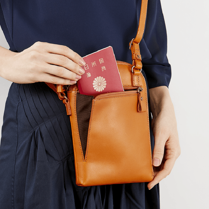 丸いカーブで大きく開くL字ファスナー