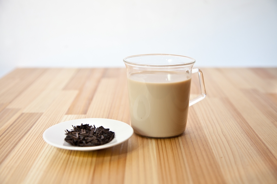 ＜人気メニュー＞ほうじ茶ラテ