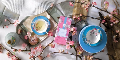 WEDGWOOD、“春”をイメージした季節のお茶が2月15日発売！ 甘いチェリーの香りとバラや芍薬の花びらが織りなす新ブレンド茶