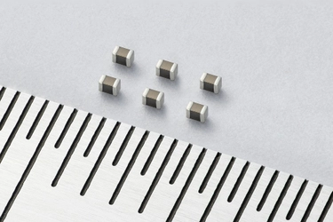 「0603」サイズで業界最高容量クラス※1 静電容量値10μFの小型積層セラミックコンデンサを開発 