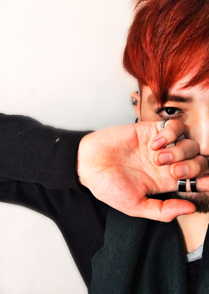 ダンサー：Mayong K Sato