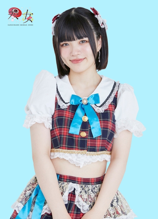 三咲じゅな(サブリーダー/空色担当/成長を司る女神)