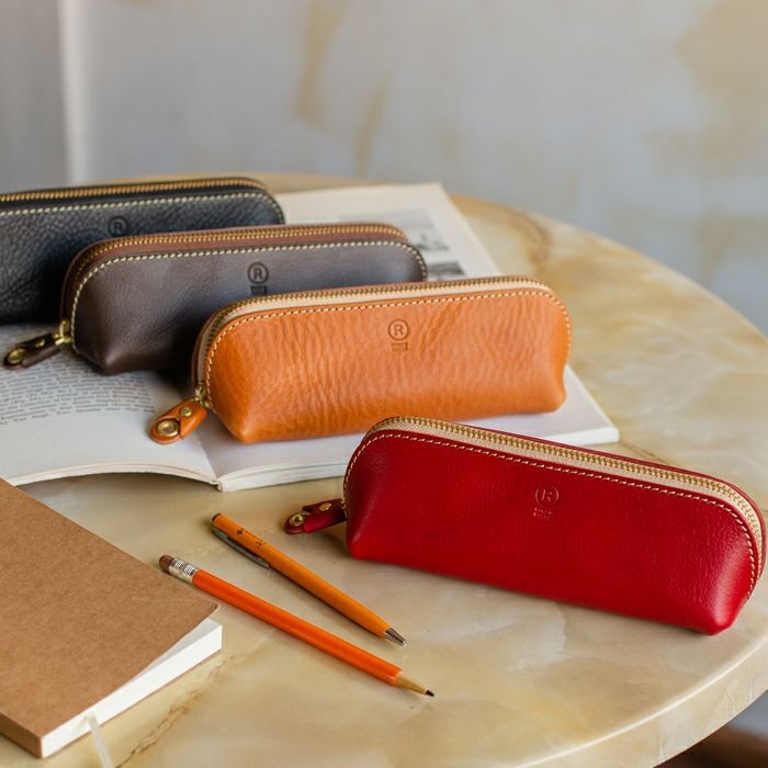 三角ペンケース