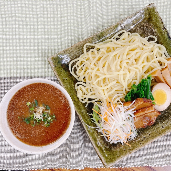 つけ麺のたれとして(ご飯と麺にあう極旨だれ)