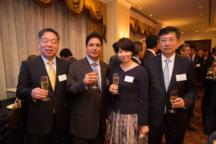 Mr. Vipan Sharma (middle left); President Kenji Ka