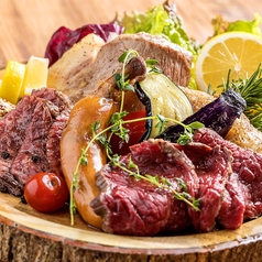 お肉もモリモリ