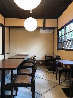店内_1