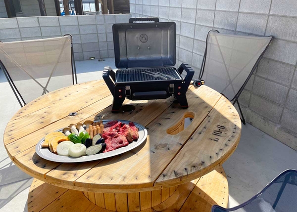 客室テラスでBBQ