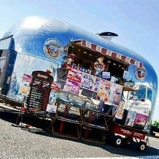 Vintage Airstream Cafe “BAMBI”