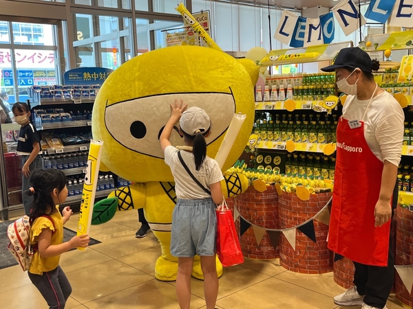 ポッカサッポロコラボイベント（レモンの飲み方提案）