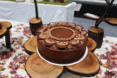 世界大会3位パティシエが大阪高槻に出店、開業前から3万閲覧の注目集める新店「HALO,」