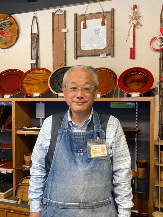 倉敷民芸を営む野嶋雅弘さん