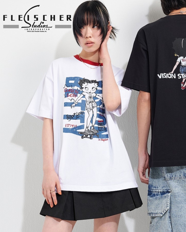 GRAFFITI TEE　5,390円(税込)