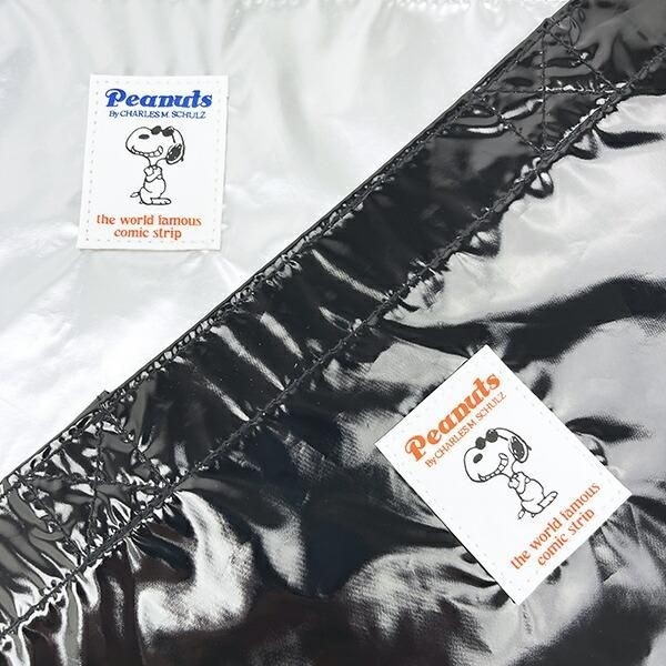 スヌーピーのメタリックバッグ