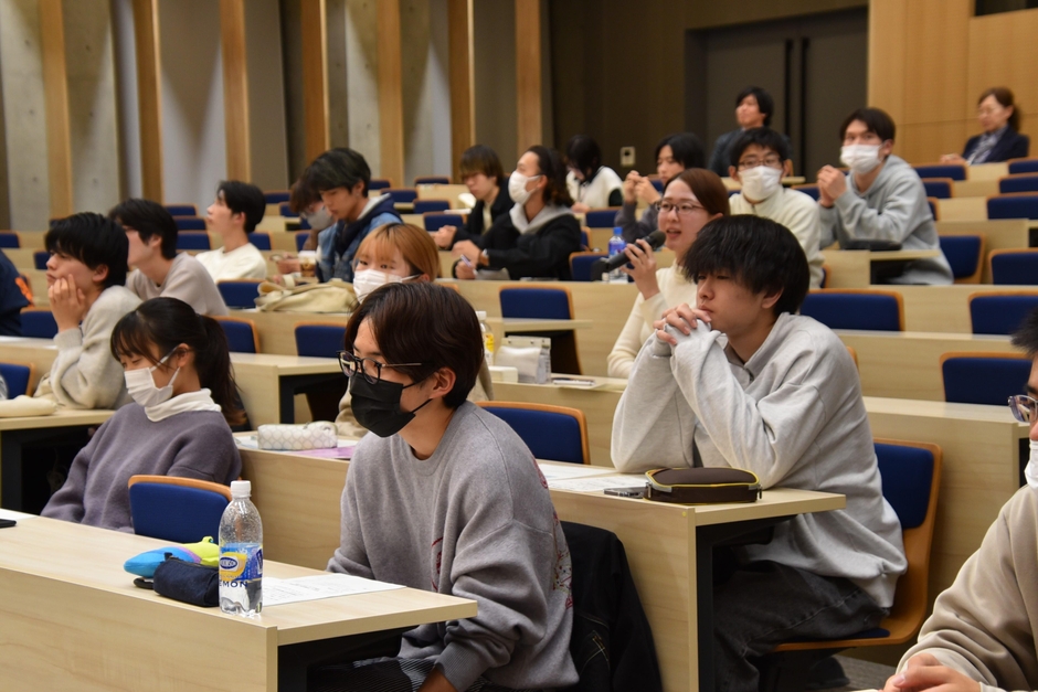 グループワークの成果を発表