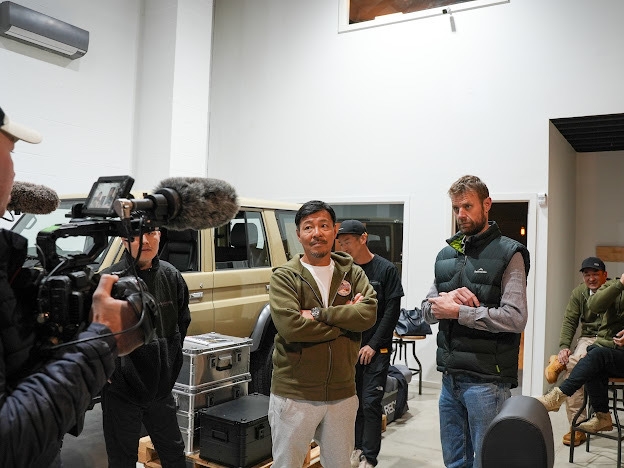 ランクル70周年記念番組のためにFOX TVの取材