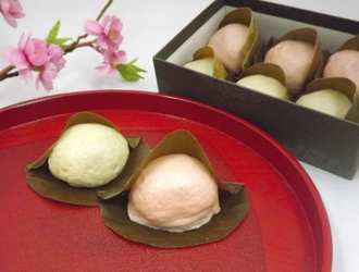 創業200年を超える愛知県の老舗銘菓 「大口屋」が紅白麩まんじゅうを限定販売