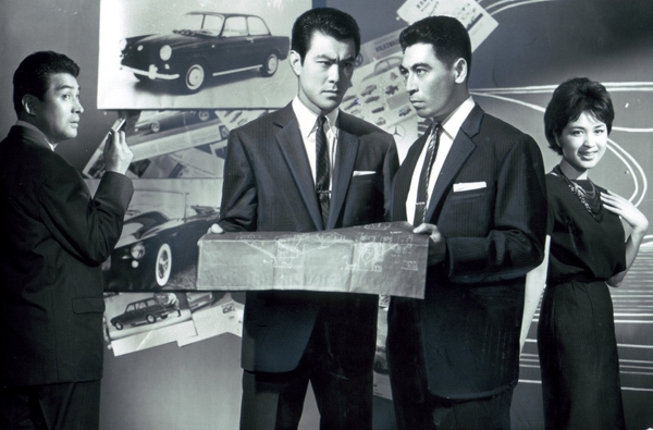 「黒の試走車(テストカー)」© KADOKAWA 1962