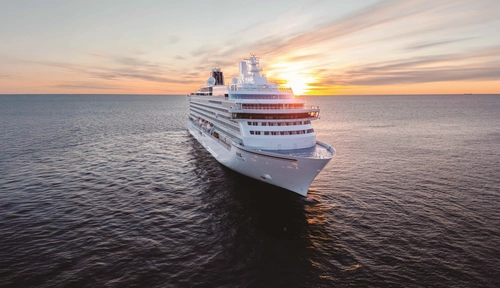 『大阪欄間アート』世界へ船出―岡本銘木店、 飛鳥III採用とCM放送を発表。 関空・万博・飛鳥III EC販売展開で伝統を未来へ