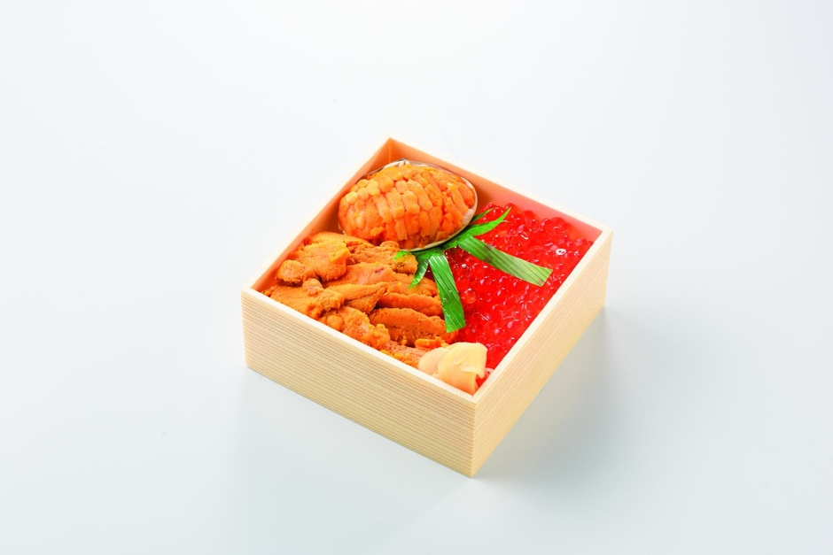 初日2位:うに貝焼き食べくらべ弁当