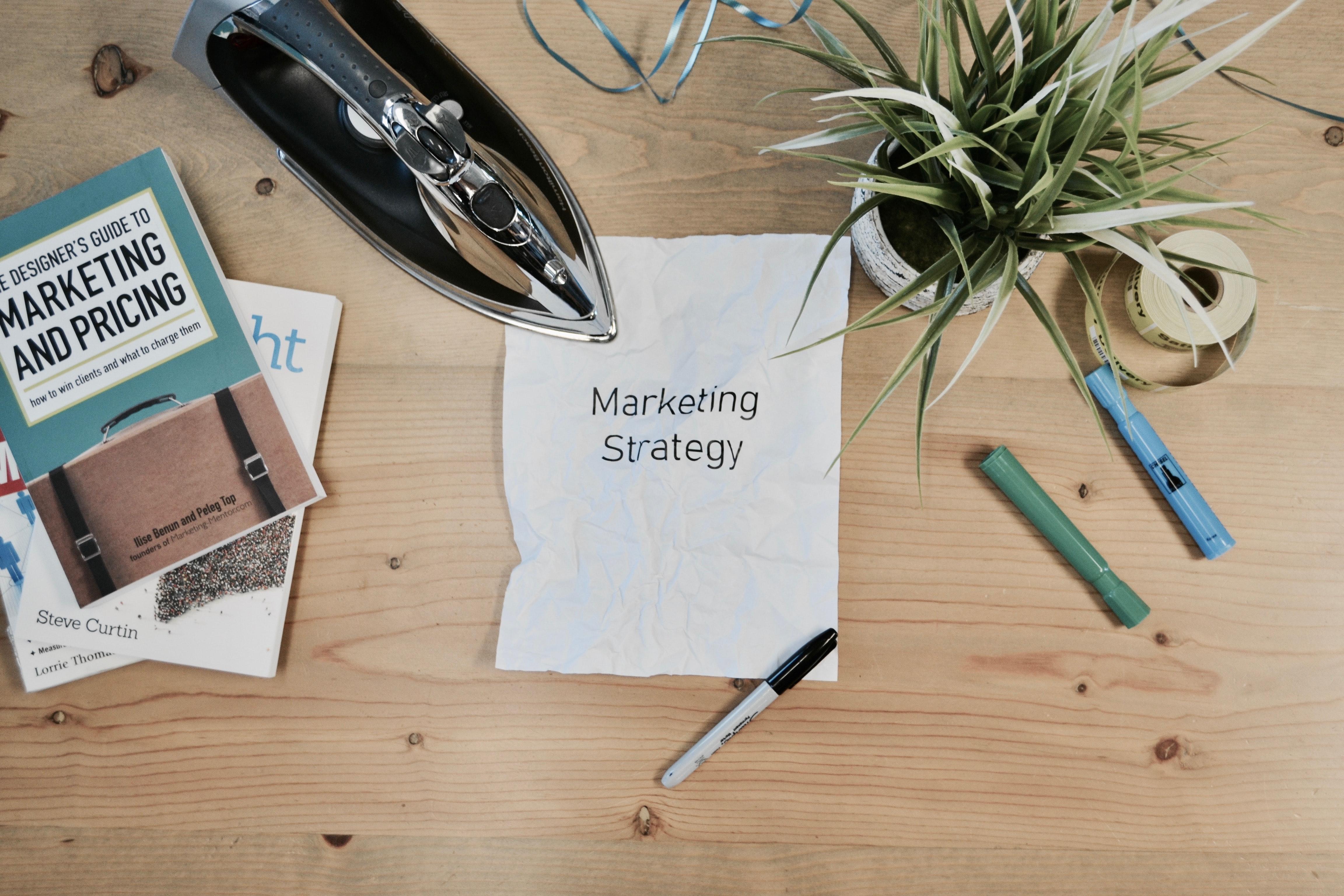 【WEB戦略セミナー 】知って役立つ！中小企業がすべきマーケティング戦略とその実践法とは！？